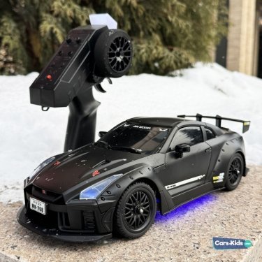 Радиоуправляемая машина для дрифта Nissan GTR MN268-Черный